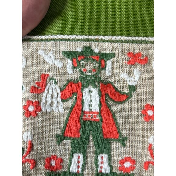 Vintage Needlepoint Folk Apron Green Floral Embroidery Old World Woven Festive - Picture 9 of 14